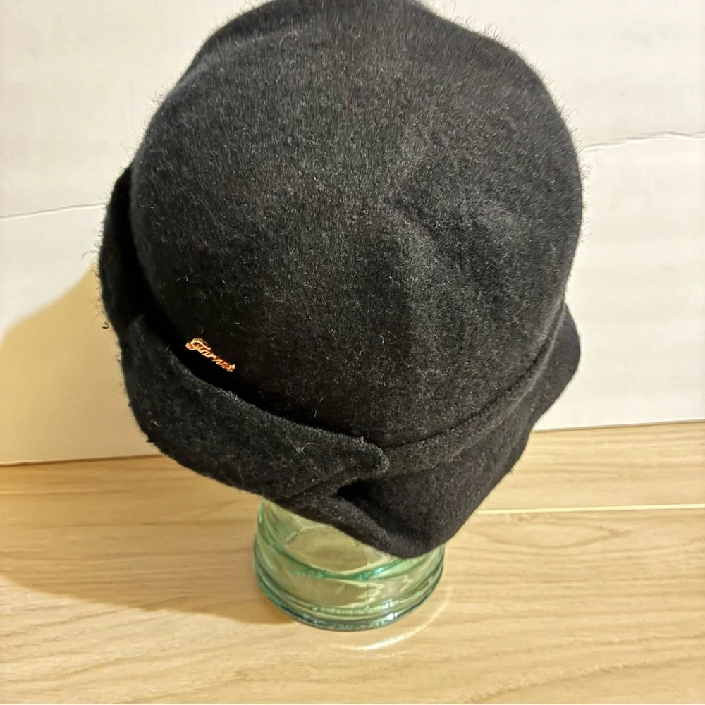Vintage Black Wool Cloche Bucket Hat Parisian Classic Minimalist One Size Retro - Picture 6 of 6